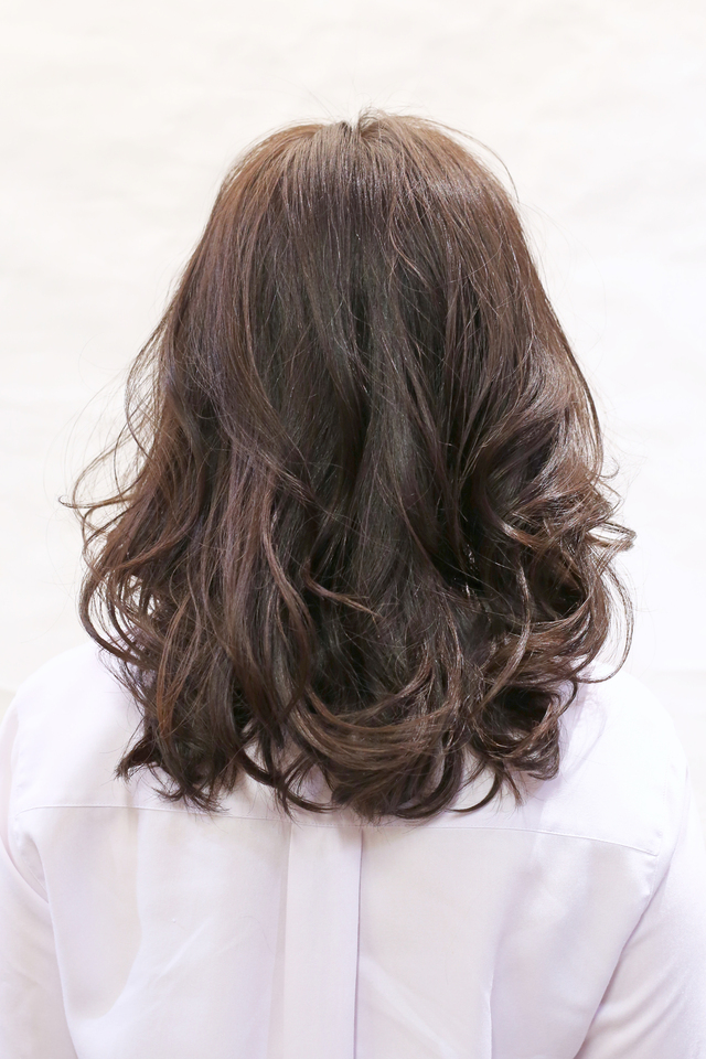 薄毛に悩む女性におすすめのヘアカタログ ～薄毛をカバーしてあなたの